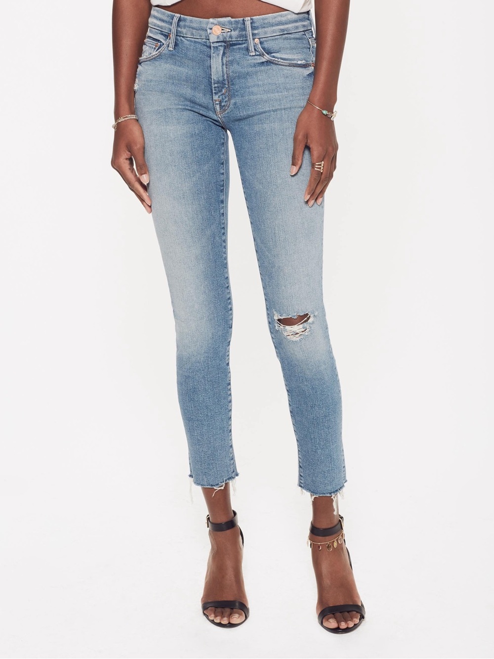 Mother Looker Ankle Fray in Love Gun